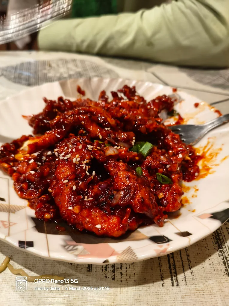 হাজারি ডাইনিং